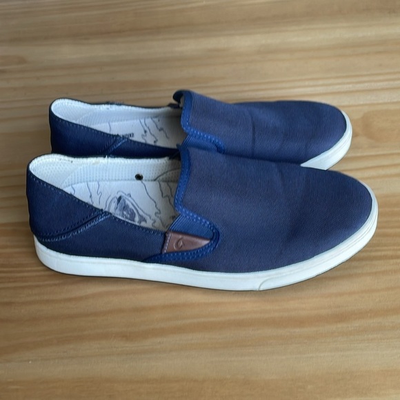 OluKai Kahu Navy Blue Slip On Shoes - Picture 1 of 11